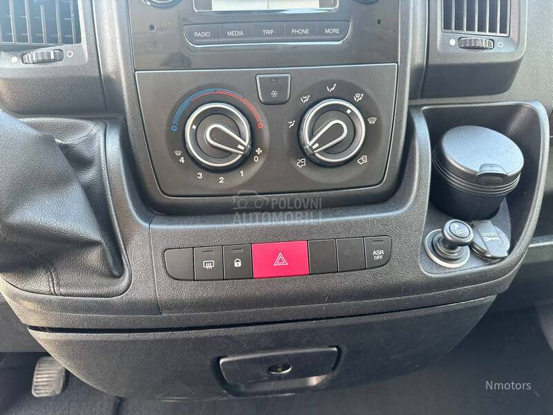 Peugeot Boxer 2.2 HDI