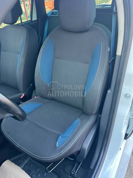 Dacia Duster 1.2 TCE 4x4
