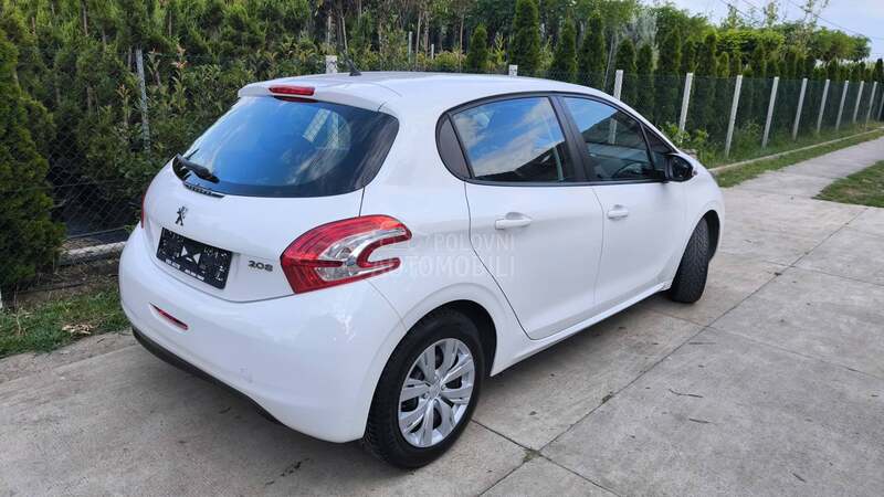 Peugeot 208 1.4HDI