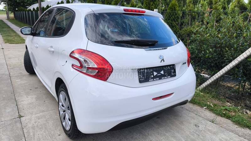 Peugeot 208 1.4HDI