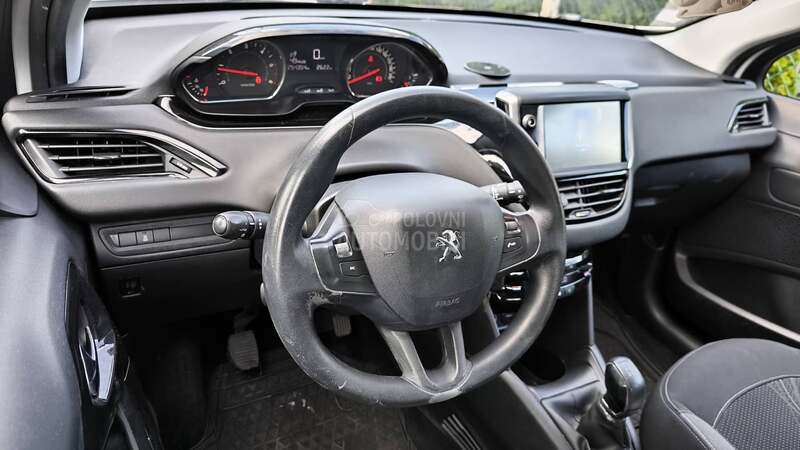 Peugeot 208 1.4HDI