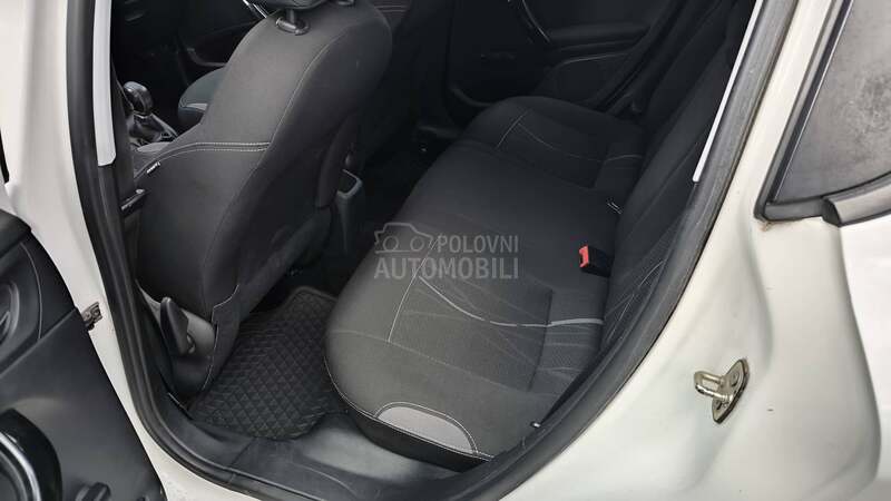 Peugeot 208 1.4HDI