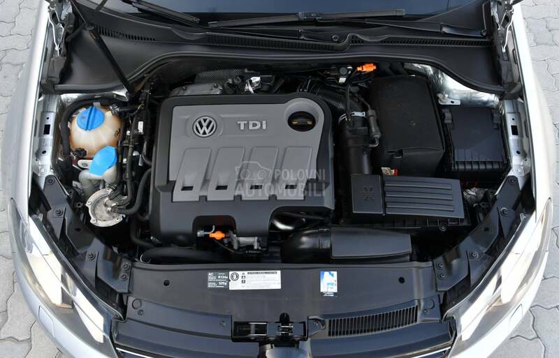 Volkswagen Golf 6 2.0 TDI/4x4/NAV/CH