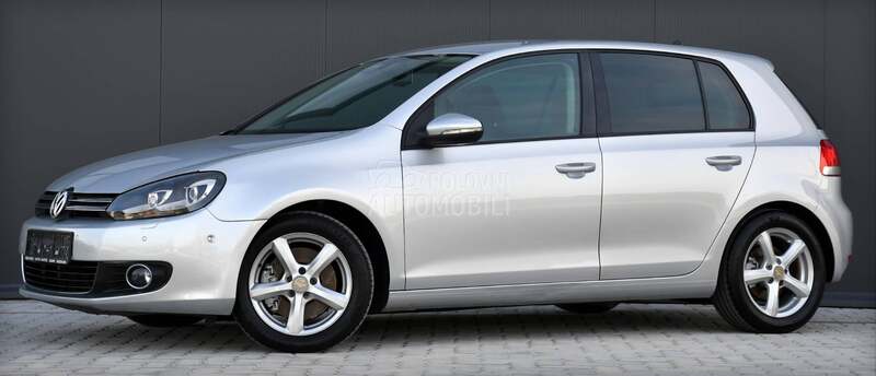 Volkswagen Golf 6 2.0 TDI/4x4/NAV/CH