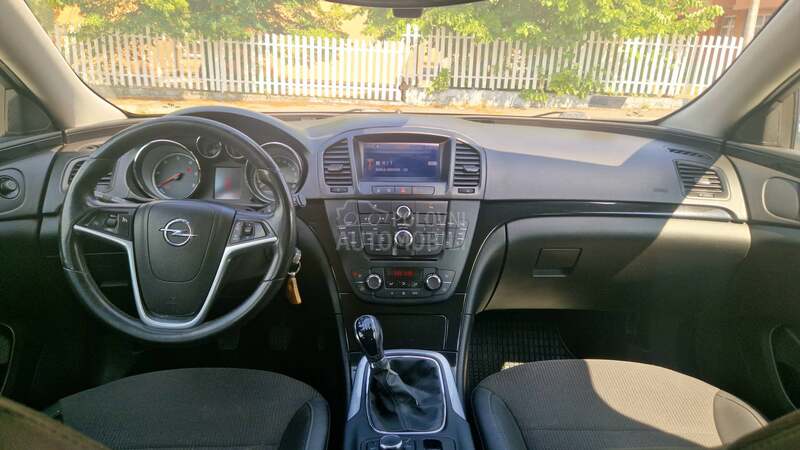 Opel Insignia Cosmo