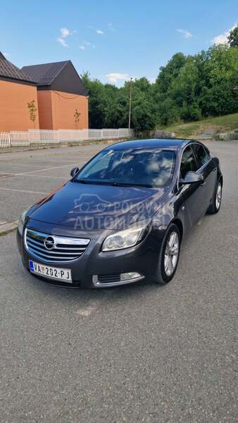 Opel Insignia Cosmo