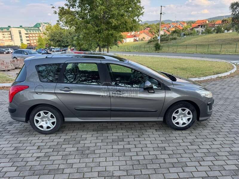 Peugeot 308 T0P ponuda AUT0MATIK