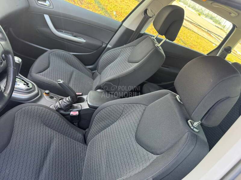 Peugeot 308 T0P ponuda AUT0MATIK
