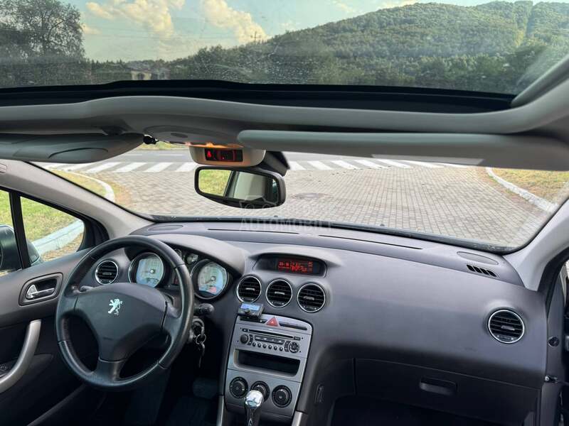 Peugeot 308 T0P ponuda AUT0MATIK