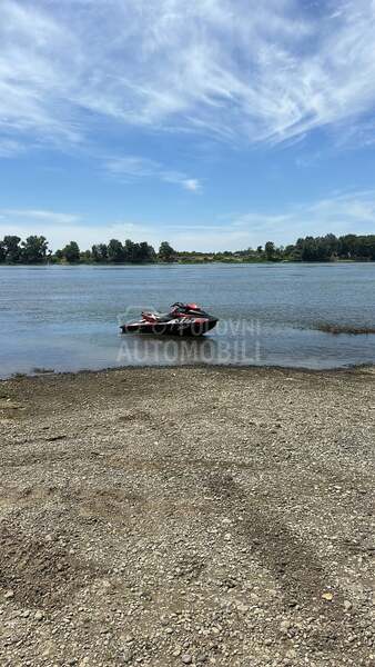 Sea-Doo RXT X 315 Riva Racing