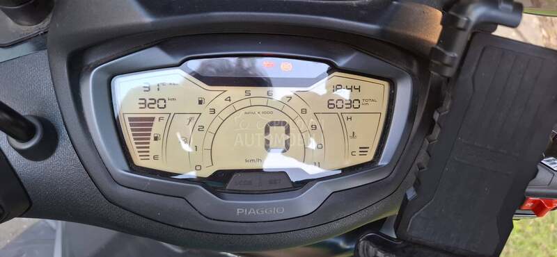 Piaggio Beverly S 300 HPE