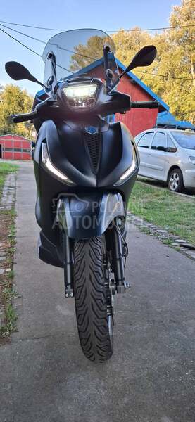 Piaggio Beverly S 300 HPE