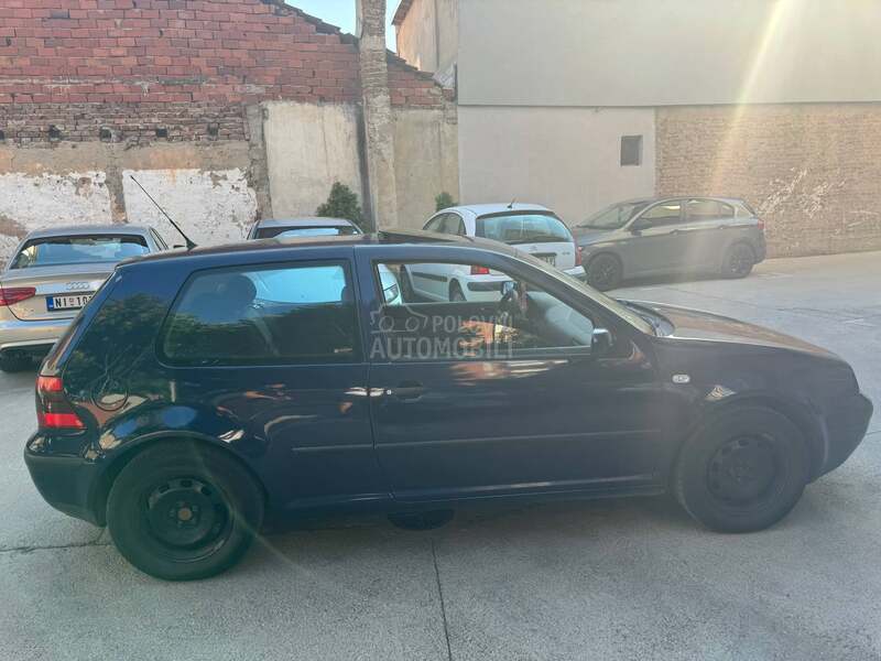Volkswagen Golf 4 1.6 TNG