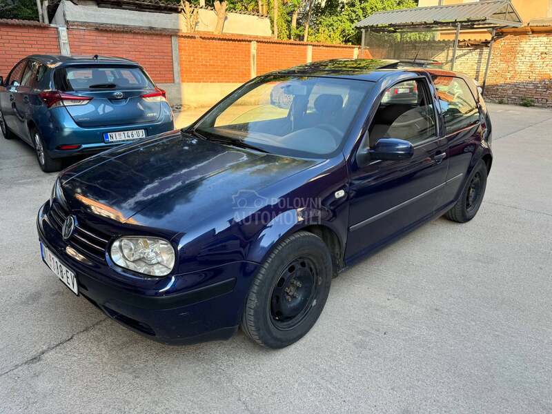 Volkswagen Golf 4 1.6 TNG