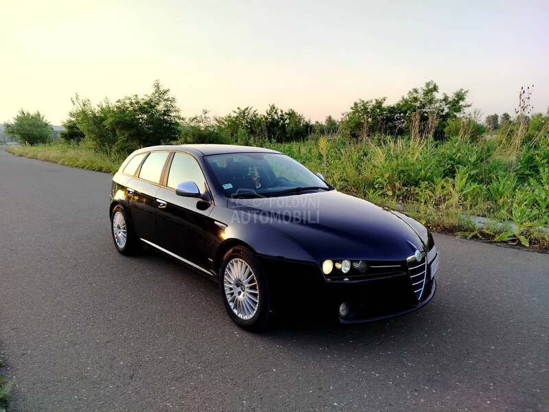 Alfa Romeo 159 JTDm