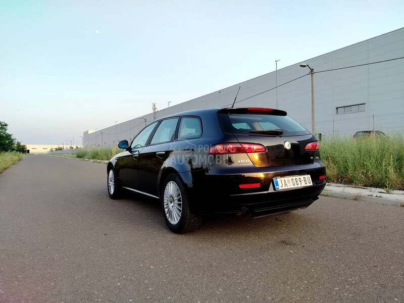 Alfa Romeo 159 JTDm