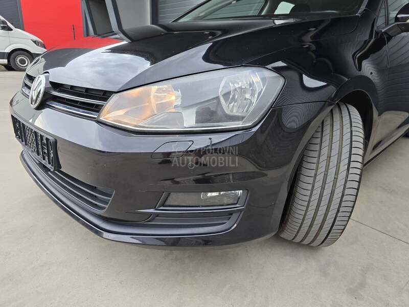 Volkswagen Golf 7 1.6 TDI DSG