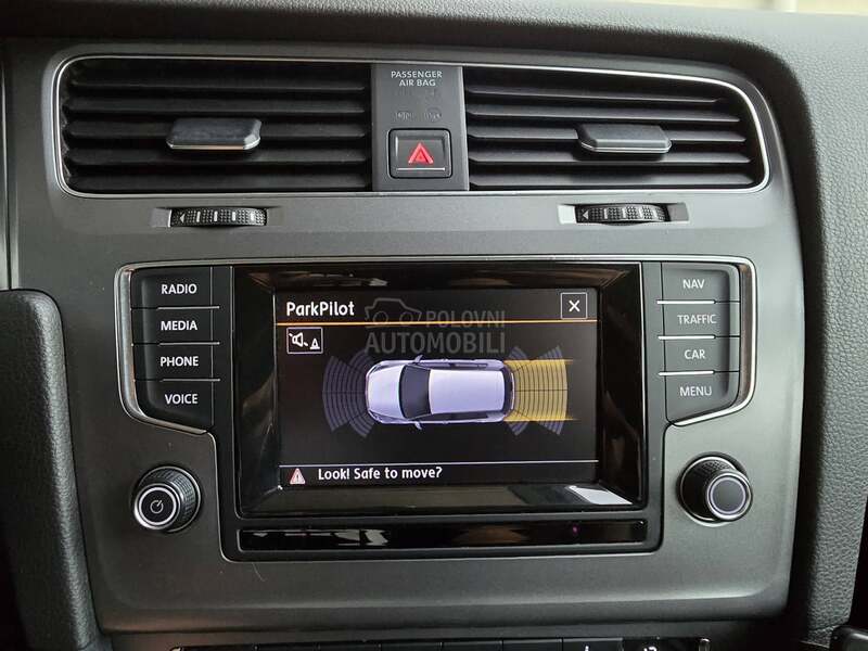 Volkswagen Golf 7 1.6 TDI DSG