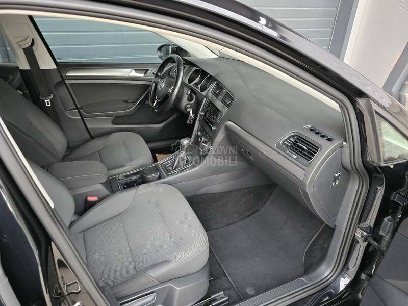 Volkswagen Golf 7 1.6 TDI DSG