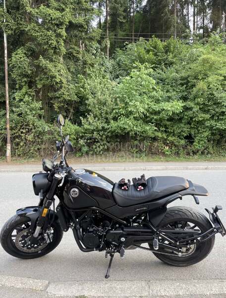 Benelli Leoncino 500