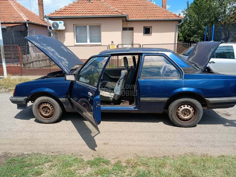 Opel Ascona IDA 1.3 OHC