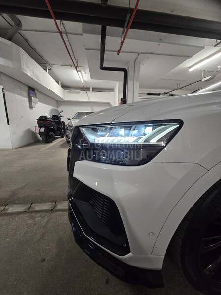 Audi SQ8 