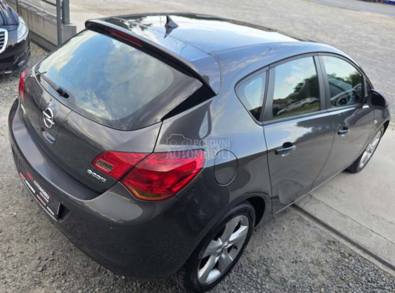 Opel Astra J 1.3 CDTI N.A.V.I