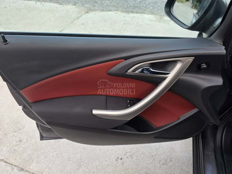 Opel Astra J 1.3 CDTI N.A.V.I