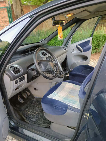 Citroen Xsara Picasso 1997 cm3