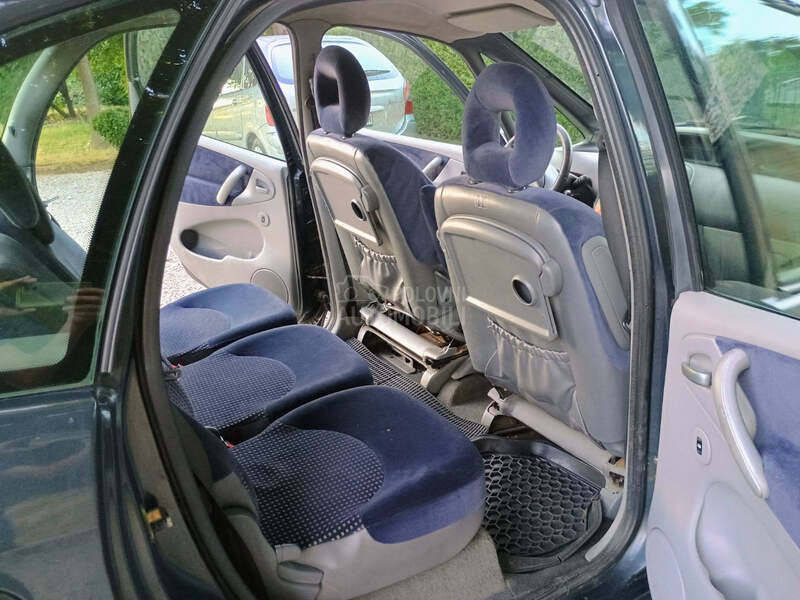 Citroen Xsara Picasso 1997 cm3