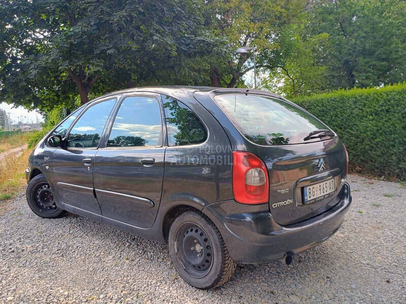 Citroen Xsara Picasso 1997 cm3