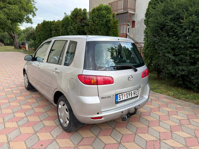 Mazda 2 1.2