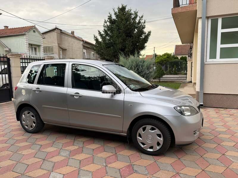 Mazda 2 1.2