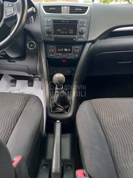 Suzuki Swift 1.2i   4 WD