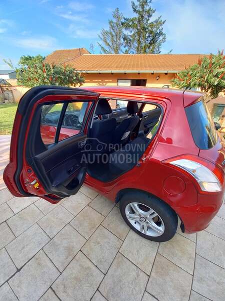 Suzuki Swift 1.2i   4 WD