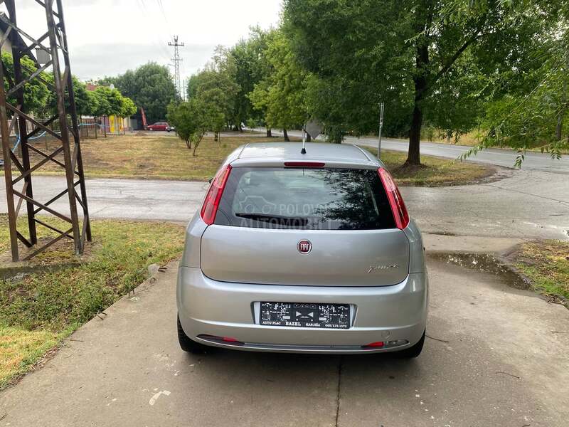 Fiat Grande Punto 1,4-FABRIKA.SWIS