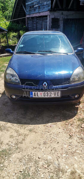Renault Clio 1.2 i8