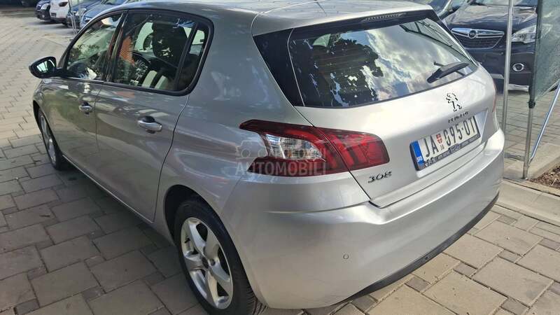 Peugeot 308 