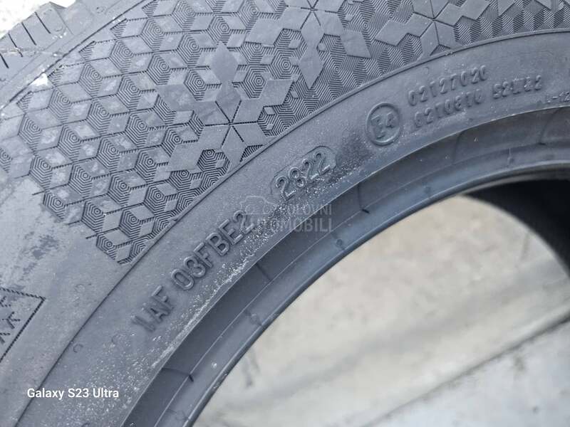 Continental 215/65 R16 Zimska