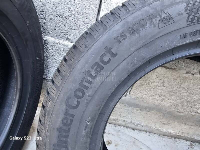 Continental 215/65 R16 Zimska