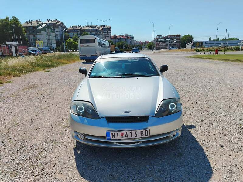 Hyundai Coupe 