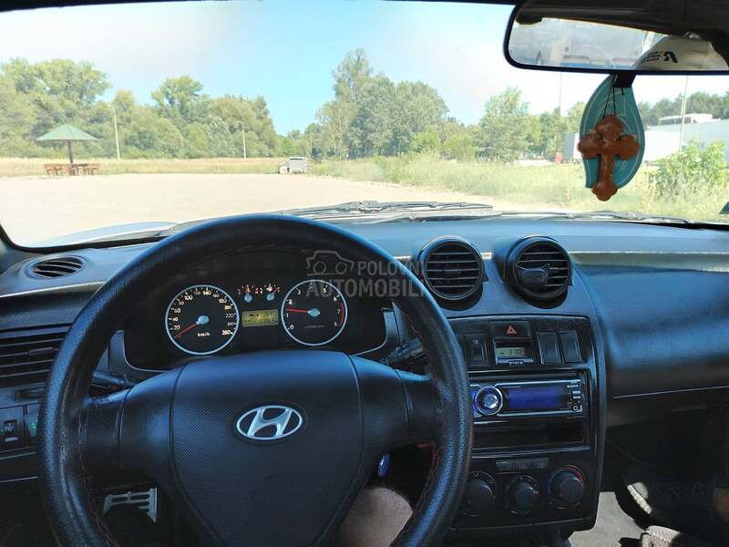 Hyundai Coupe 