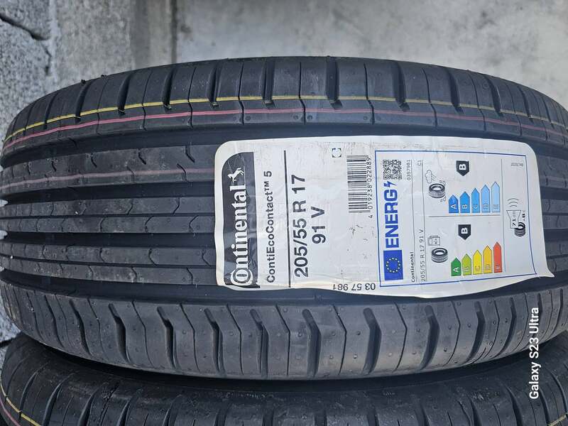 Continental 205/55 R17 Zimska