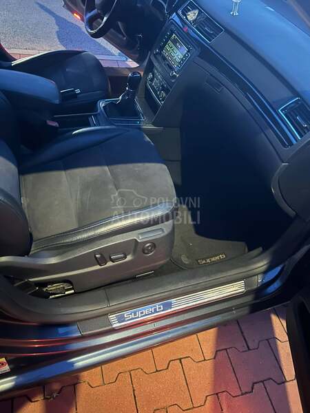 Škoda Superb 4x4 Kup.nov u Srbiji