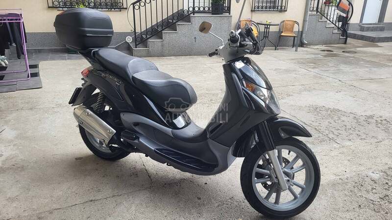 Piaggio beverly 200