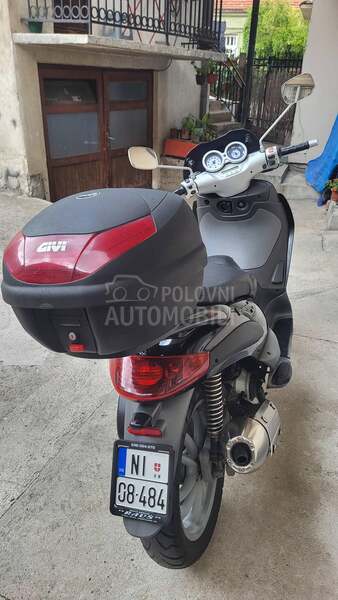 Piaggio beverly 200