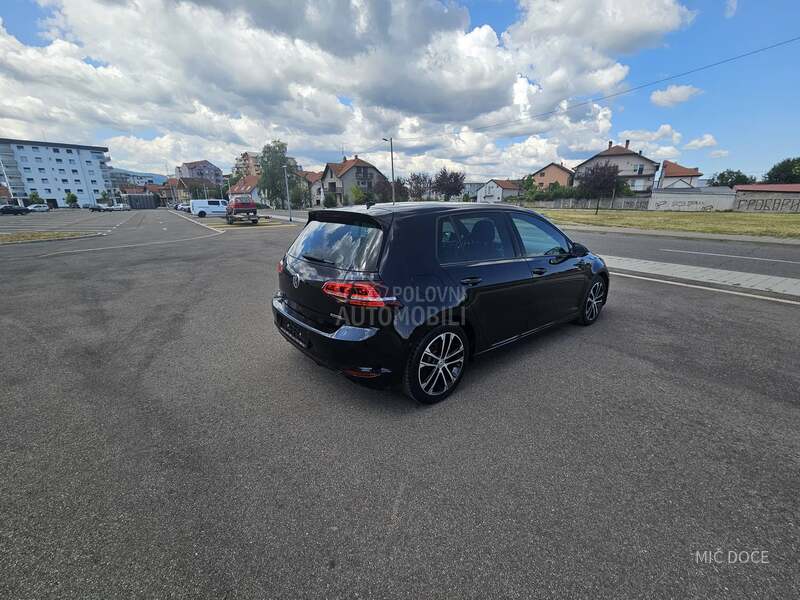 Volkswagen Golf 7 2.o tdi 4x4  r line