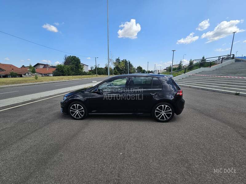Volkswagen Golf 7 2.o tdi 4x4  r line