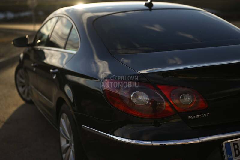 Volkswagen Passat CC 2.0 tdi