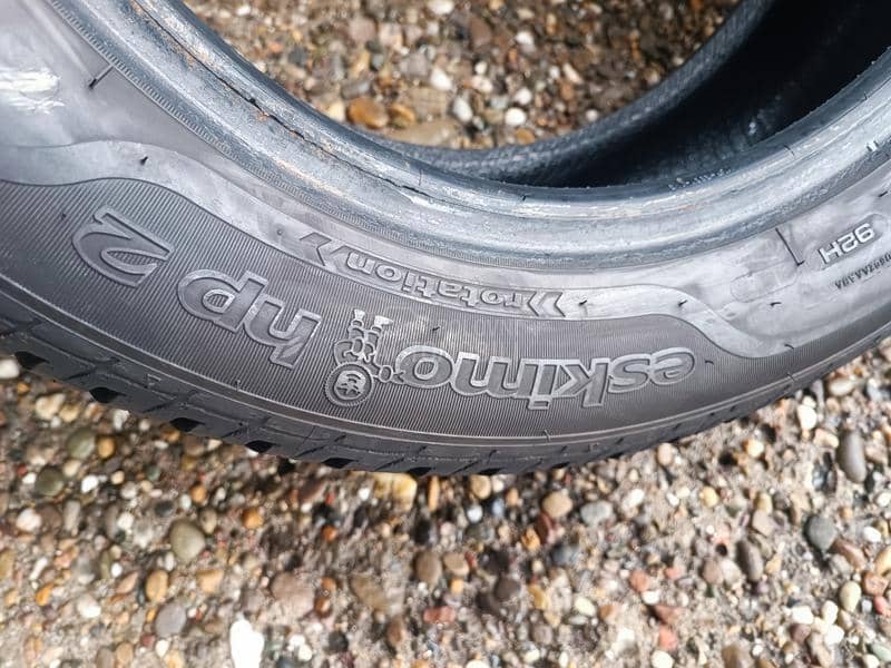 Sava 205/60 R16 Zimska